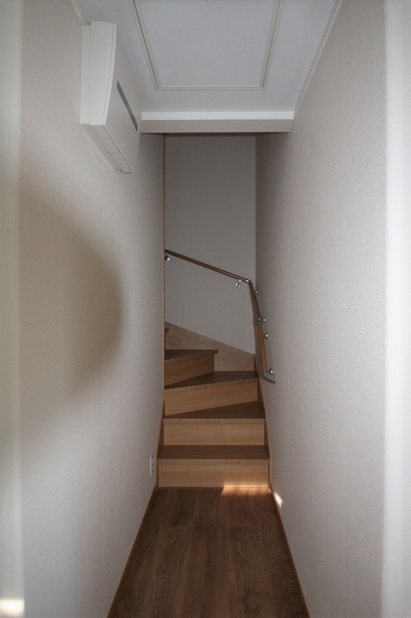 4LDKの畳が多い家階段