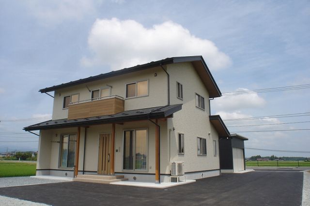 家族の想いをカタチにしたセミオープンな家 アイキャッチ画像